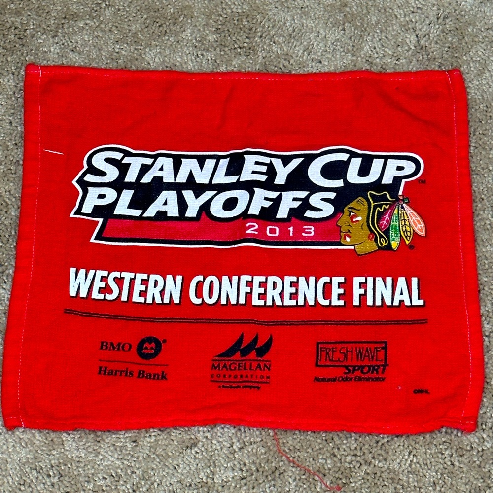 BLACKHAWKS STANLEY CUP PLAYOFFS STDIUM TOWEL 2013